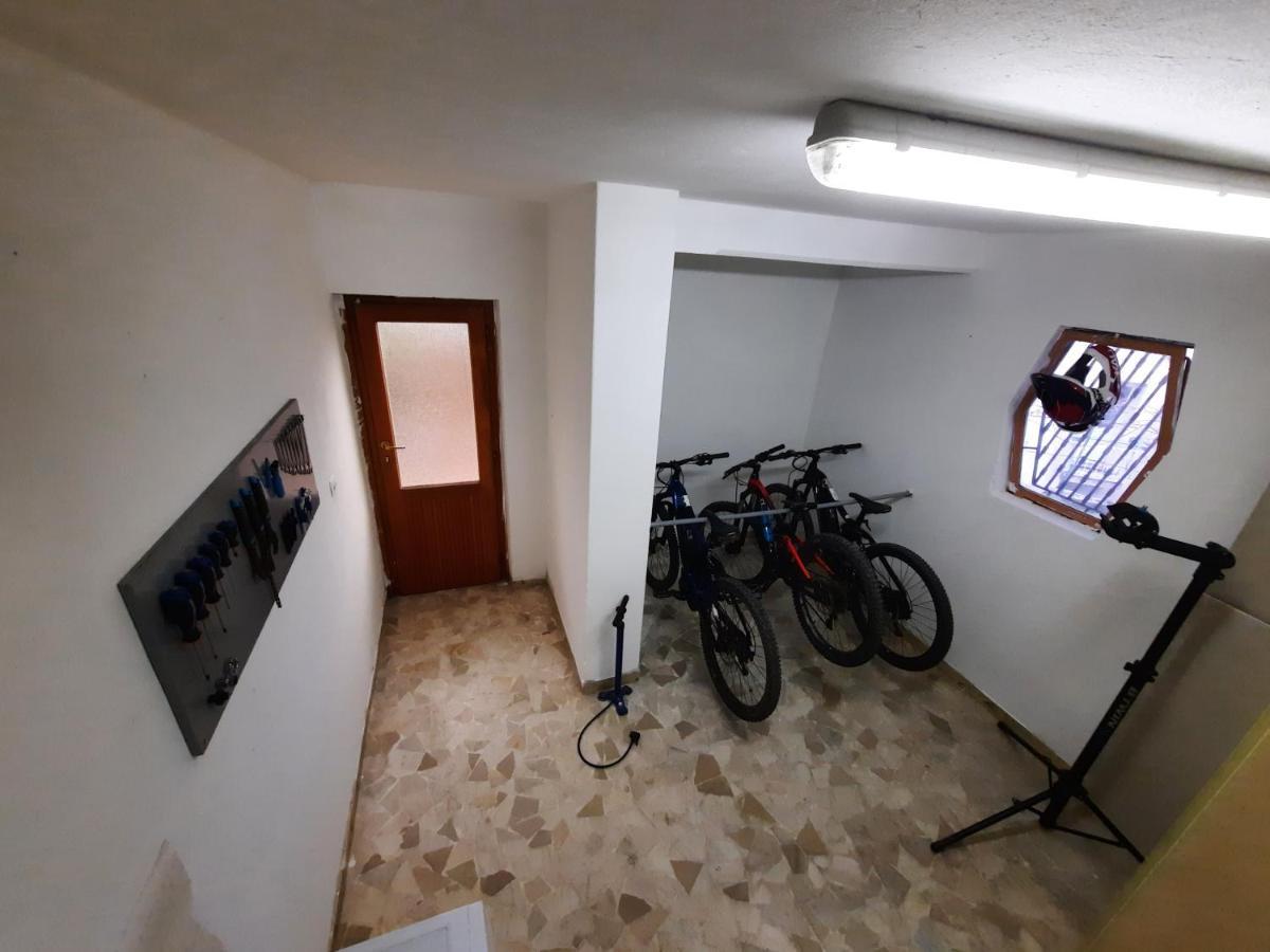 Casa Matilde - Appartamento Vista Mare - Con Posto Auto Finale Ligure Luaran gambar