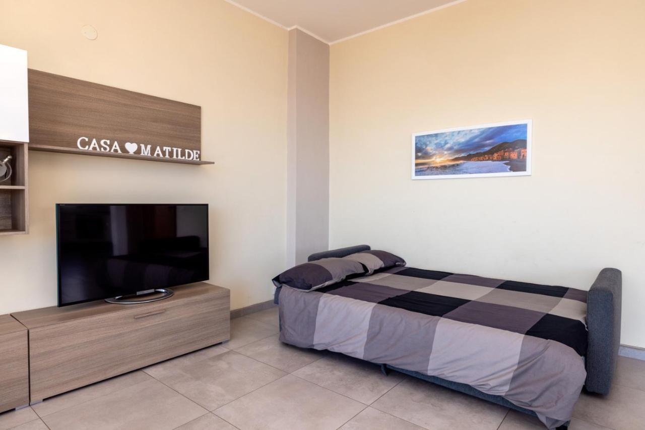 Casa Matilde - Appartamento Vista Mare - Con Posto Auto Finale Ligure Luaran gambar
