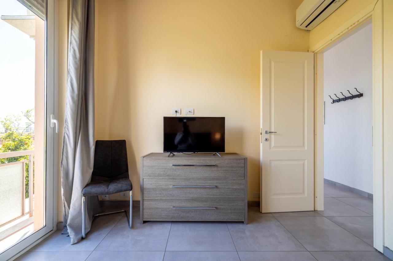 Casa Matilde - Appartamento Vista Mare - Con Posto Auto Finale Ligure Luaran gambar